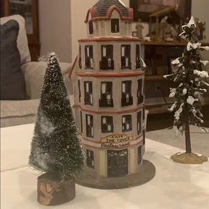 Department 56, The Tower Cafe